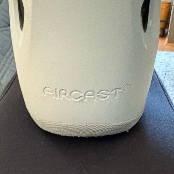 Aircast Soft Stride Walker Walking Boot Size Small - Picture 4 of 13